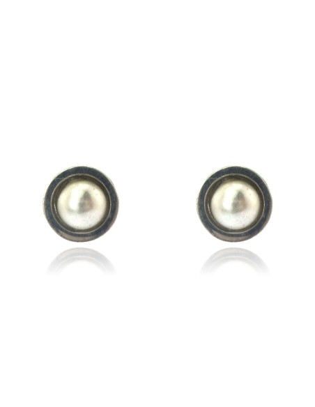 MRIO Classic Silver Pearl Earrings