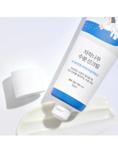 Round Lab Birch Juice Sunscreen  SPF50 50ml 2