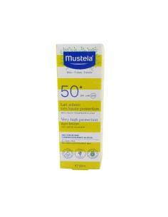 Mustela Sun Face Milk SPF50 + 40ml 2